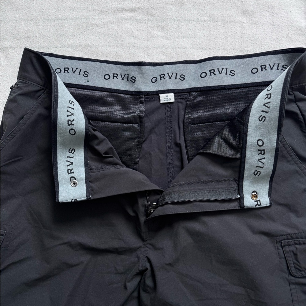 Orvis Men's Black Cargo Shorts 36 - Picture 2 of 6